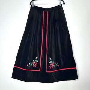 Vintage Susan Bristol Black Velvet Pleated Maxi Skirt Folk Countrycore Boho